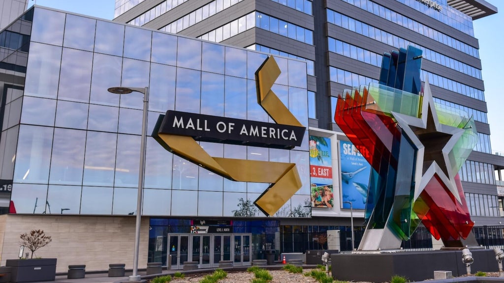 18-year-old man charged in Mall of America attack plot to make court appearance — WCCO / CBS Minnesota, Fridley Community news