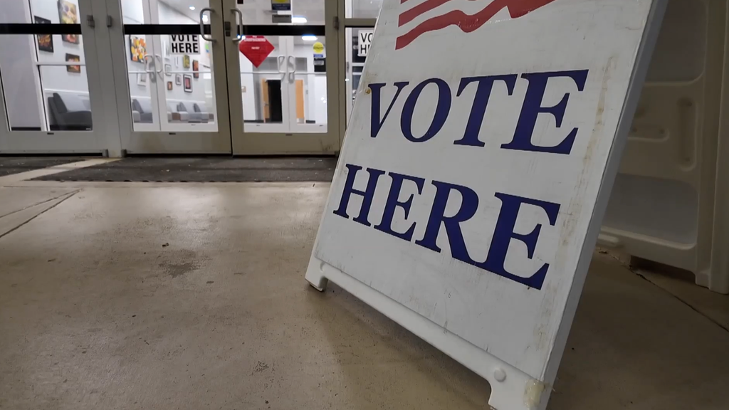 More than 200K Minnesotans have cast their ballots in midterm election — WCCO / CBS Minnesota, Fridley Community news