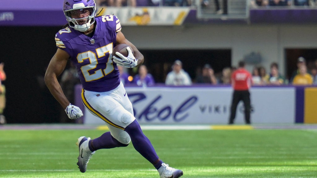 Vikings return RB Jordan Mason from injured reserve after broken thumb kept him out last 4 games — WCCO / CBS Minnesota, Fridley Sports news