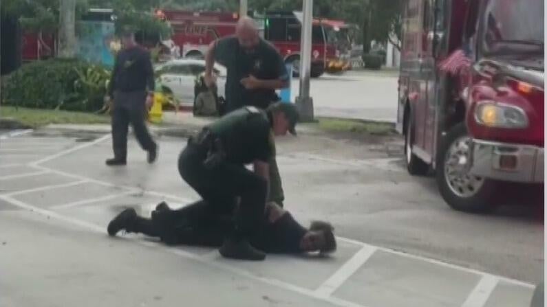 Woman accused of carjacking after stolen vehicle crash in Broward — CBS Miami, Fridley Community news