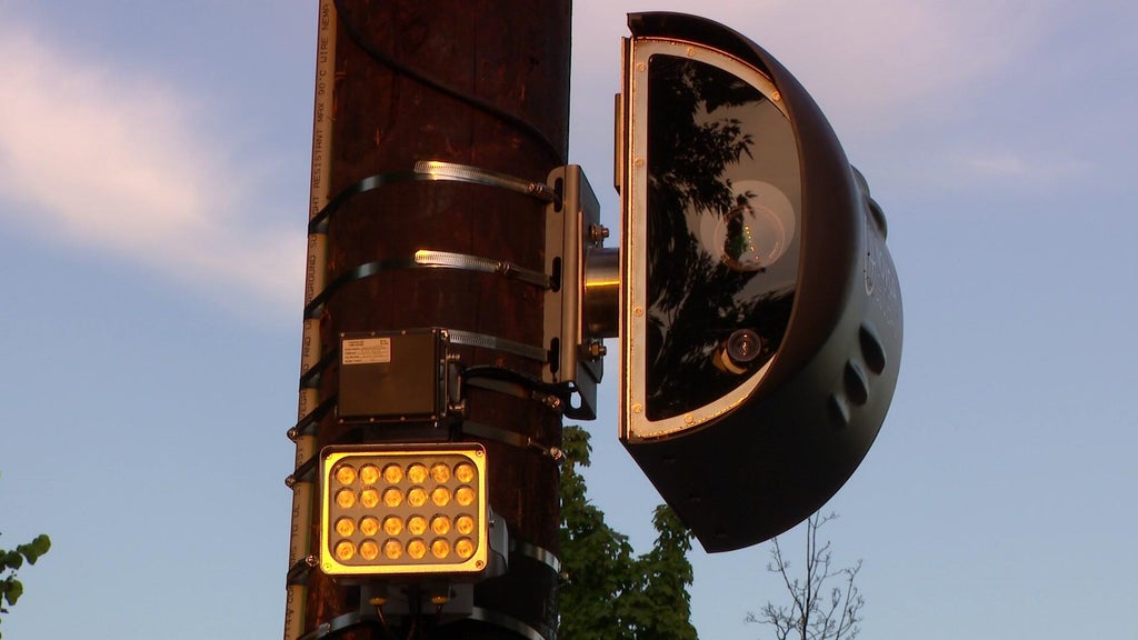 Do speed cameras make drivers slow down? — WCCO / CBS Minnesota, Fridley Technology news