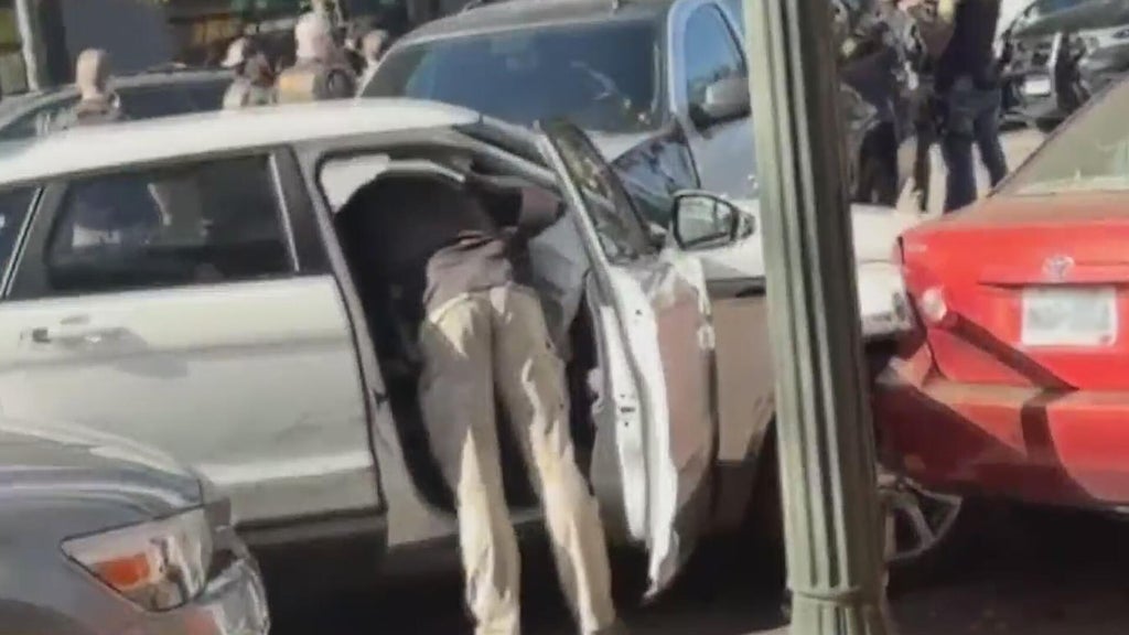 4 men arrested after "traveling dangerously" across Minneapolis in stolen car, sheriff says — WCCO / CBS Minnesota, Fridley Business news