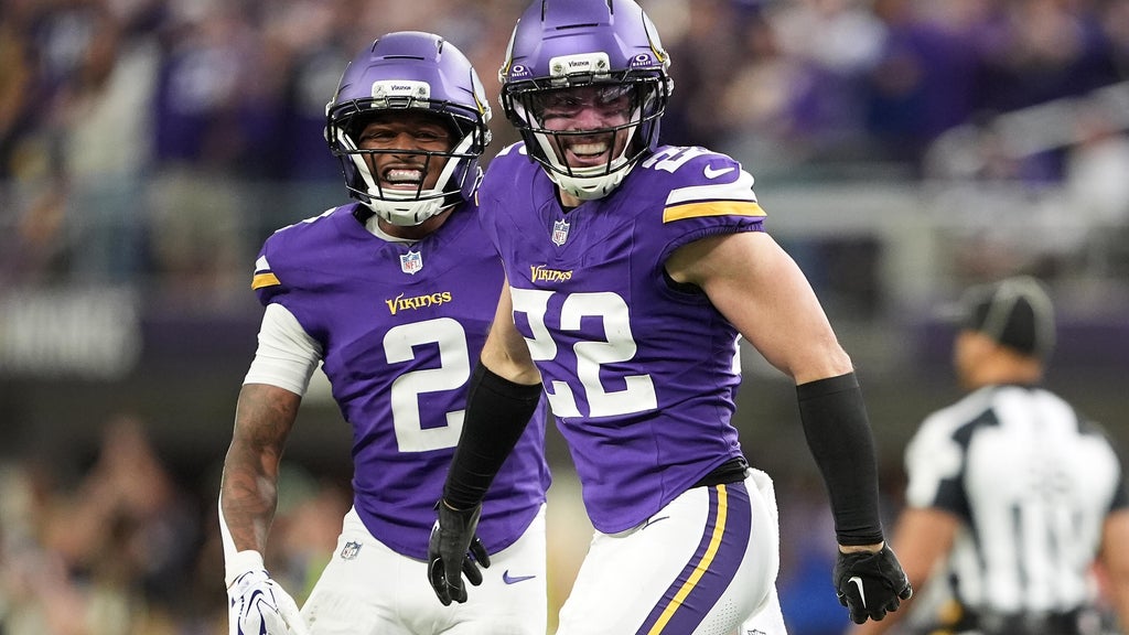 Vikings defense clamps down on Daniel Jones and the Colts for a 16-10 victory to stay undefeated — WCCO / CBS Minnesota, Fridley Arts news