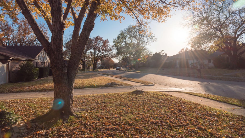 Warm, dry stretch continues Monday in the Twin Cities — WCCO / CBS Minnesota, Fridley Community news