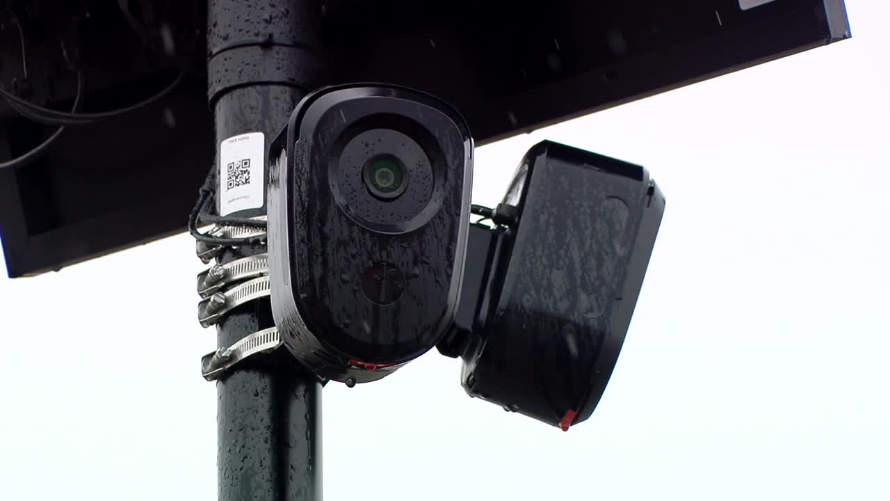 Some Plymouth Flock cameras still standing after vote to remove them; city says they’re not functioning — KSTP 5, Fridley Government news