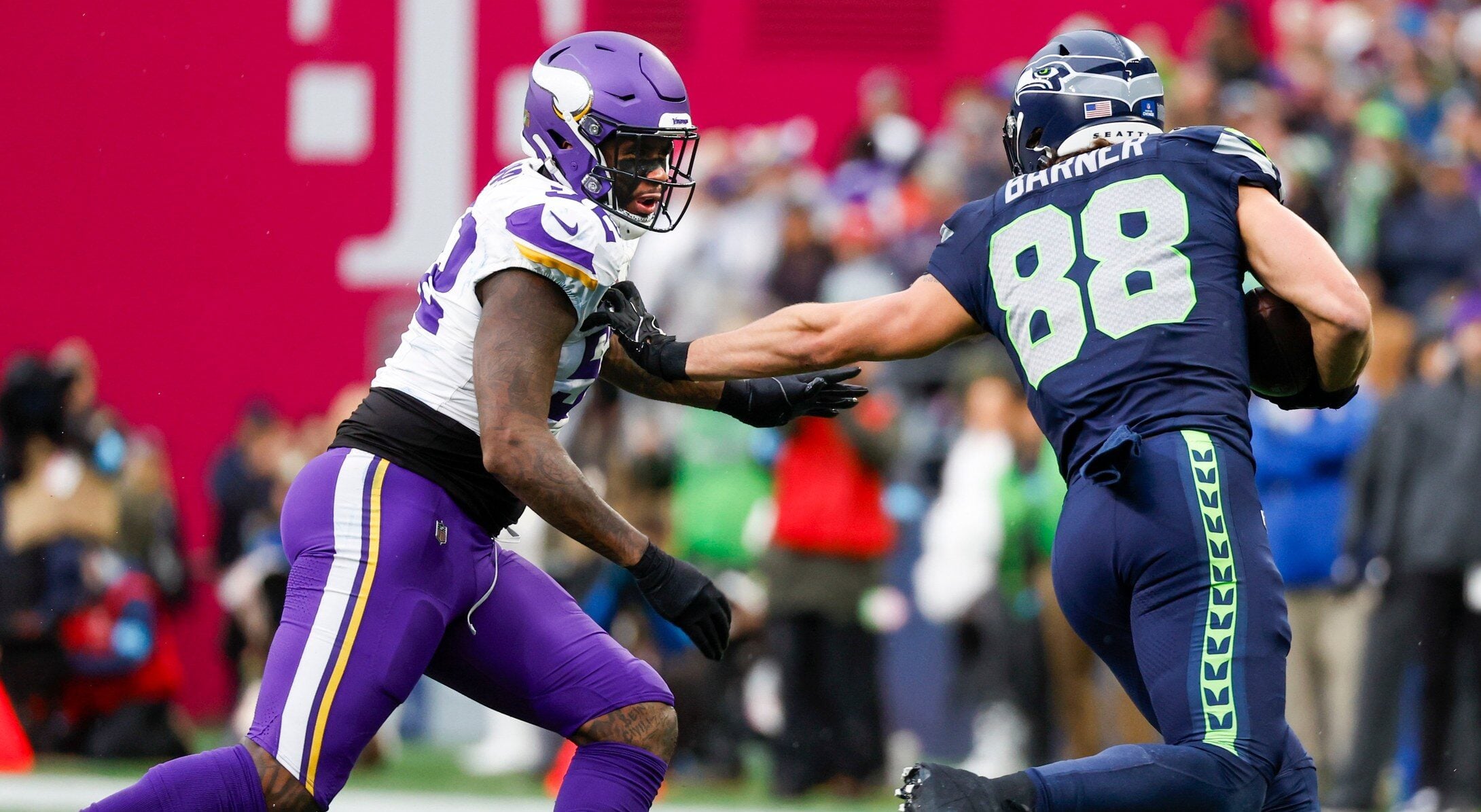 MN Vikings Bring Back Familiar Linebacker (Again) — Minnesota Sports Fan, Fridley Arts news