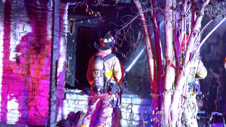 One person dies, another person and a dog rescued from Blakeley Drive house fire — KENS 5 (San Antonio), Fridley Health news