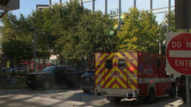 Envelope with suspicious powder sent to Sen. Ted Cruz's Houston office, sources say — KENS 5 (San Antonio), Fridley Business news