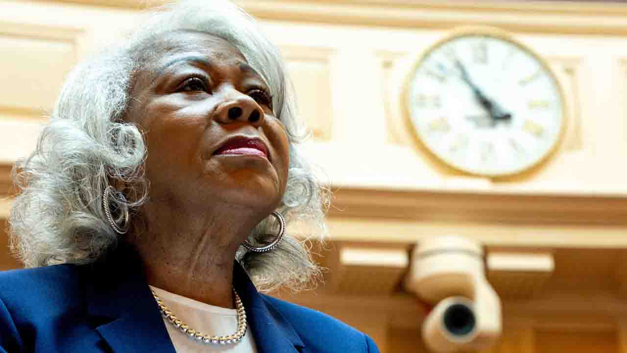 Virginia state Sen. L. Louise Lucas charged with drug trafficking and money laundering: DOJ — FOX 9, Fridley Business news