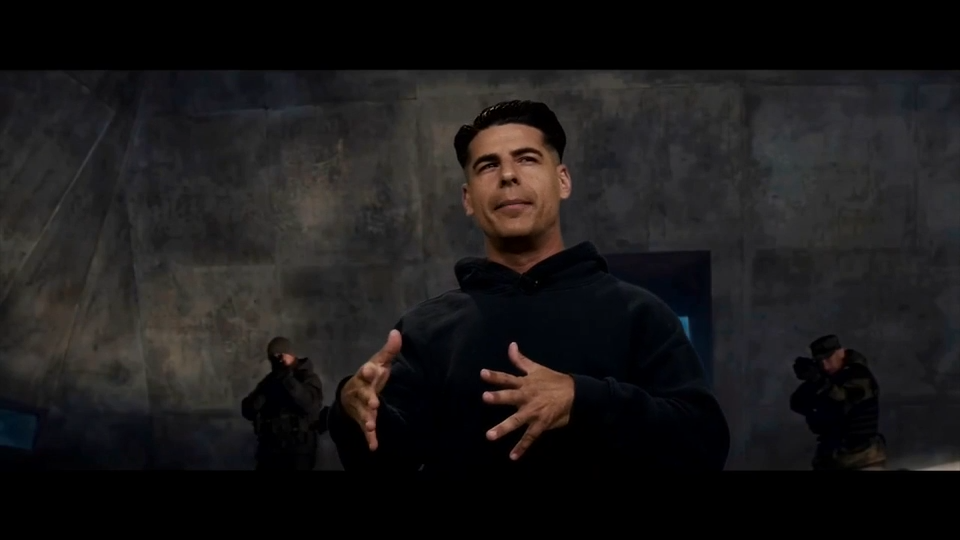 Deco’s Alex Miranda tosses his name into the hat for screen test as next James Bond — WSVN Entertainment, Fridley Technology news