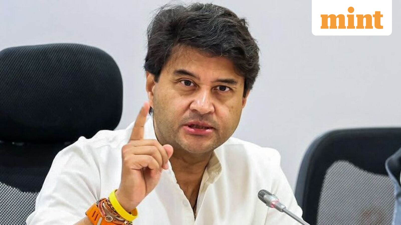 Scindia says satcom security clearance rests with Home Ministry, denies bias — Mint India, Fridley Technology news